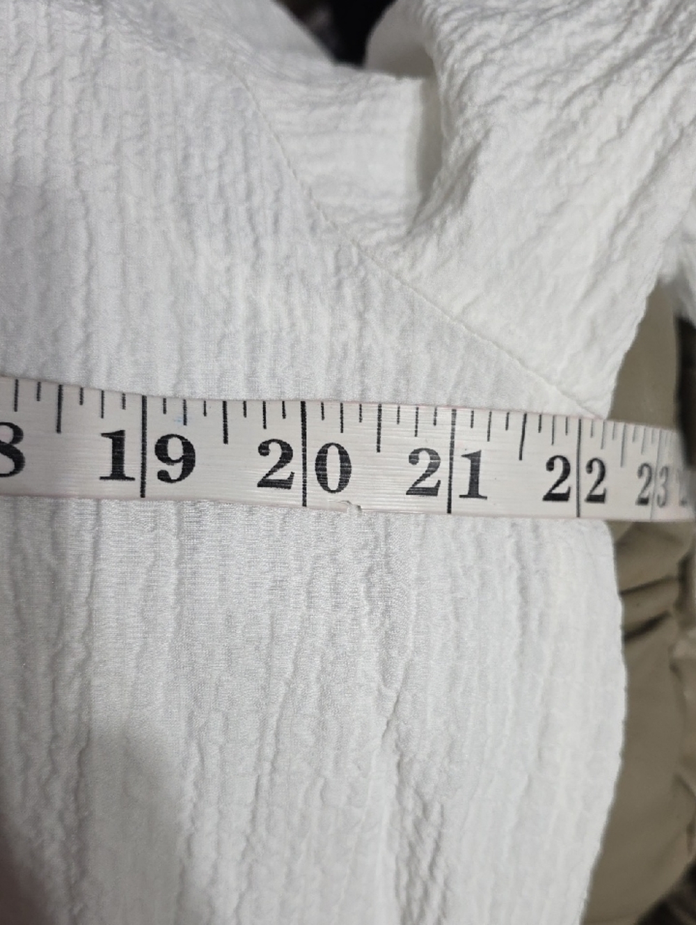 Calvin Klein Womens Blouse White V-Neck Peasant Style Lightweight Flowy Sz L EUC - Picture 8 of 11